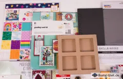Detailausschnitt mit AMACO Designer Push Molds, Pailletten in mehreren Farben, Stecknadeln und Metall-Fischnetzband.